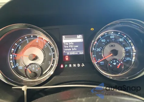 2014 Chrysler Town & Country Touring L z USA, uszkodzony, nr VIN 2C4RC1CG2ER273001